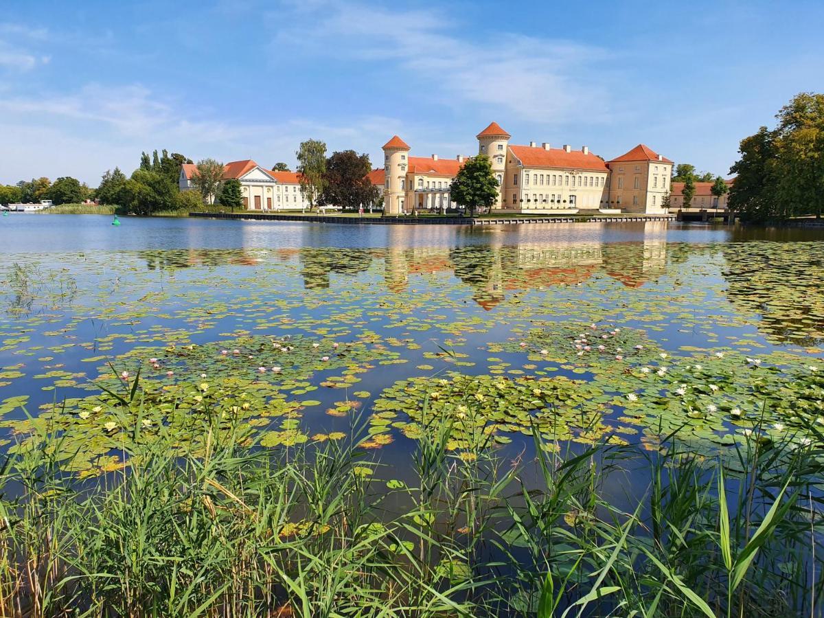 Schloss-Und Seeblick Apartment Rheinsberg Exteriér fotografie